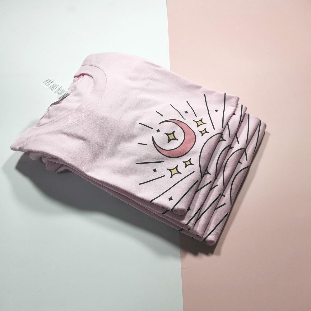 alien-print-pink-and-white-cotton-t-shirt