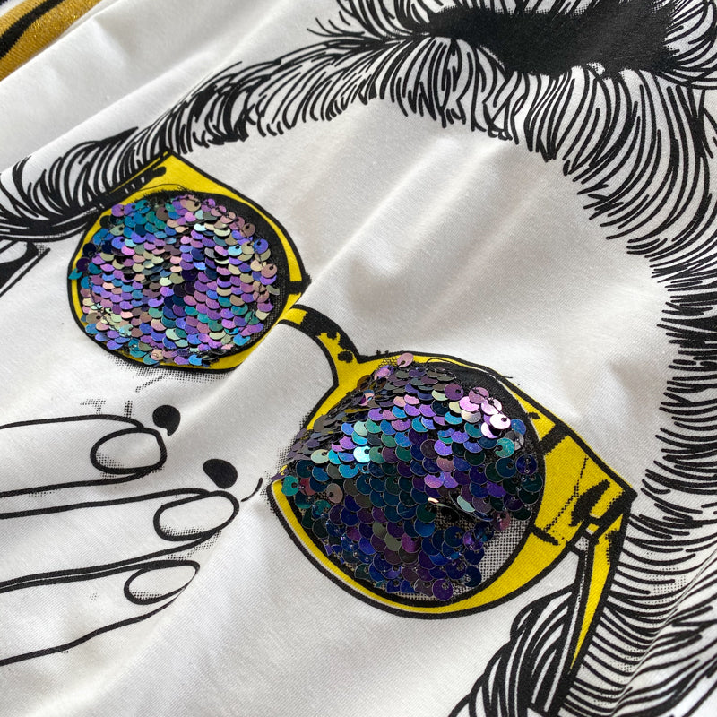 womens-sleeveless-top-printed-sequined-glasses-t-shirt-with-wooden-ears
