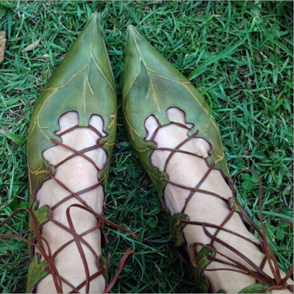 Pointed women's shoes