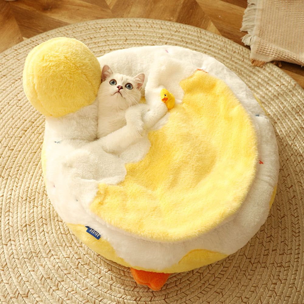 Warm Pet Products for All Seasons: Includes Cozy Cat Bed