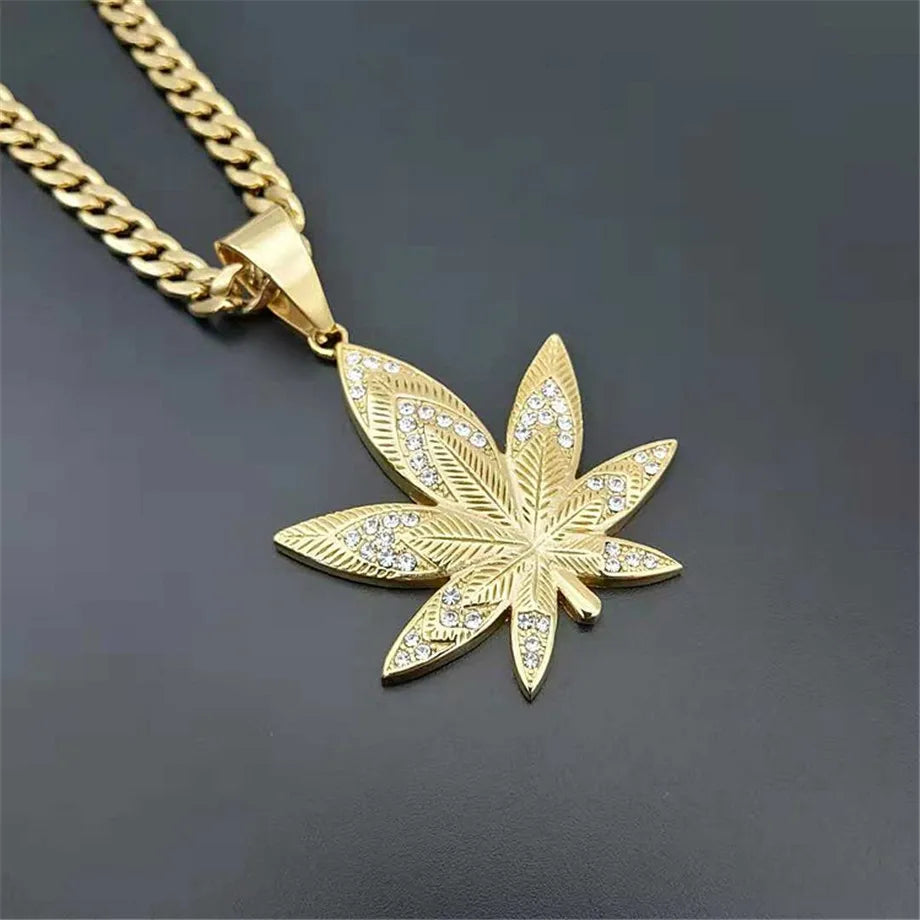 European Gold Stainless Steel Hemp Leaf Pendant Necklace for Men