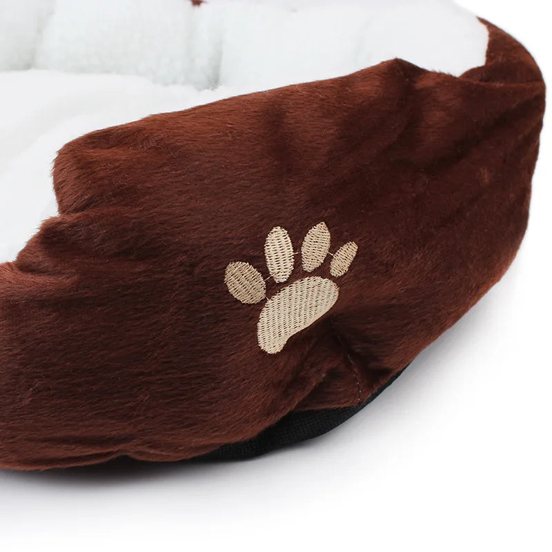 Cozy Washable Pet Bed for Dogs and Cats
