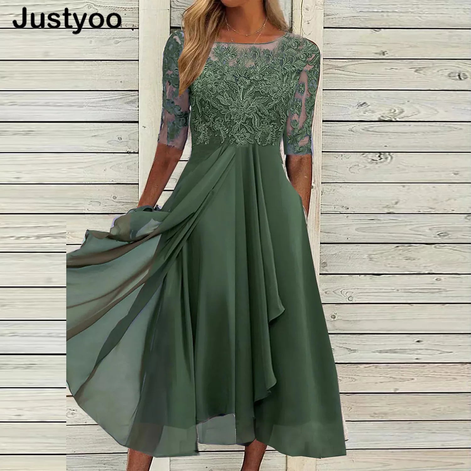 Women's Elegant Green A-Line Party Dress with O-Neck, Lace Half Sleeves, and Long Boho Design