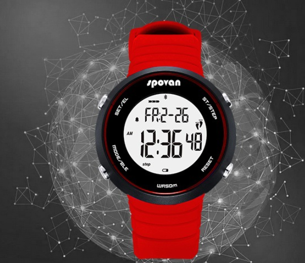Smart Bluetooth Sports Watch Comes With Stylish Step Meter